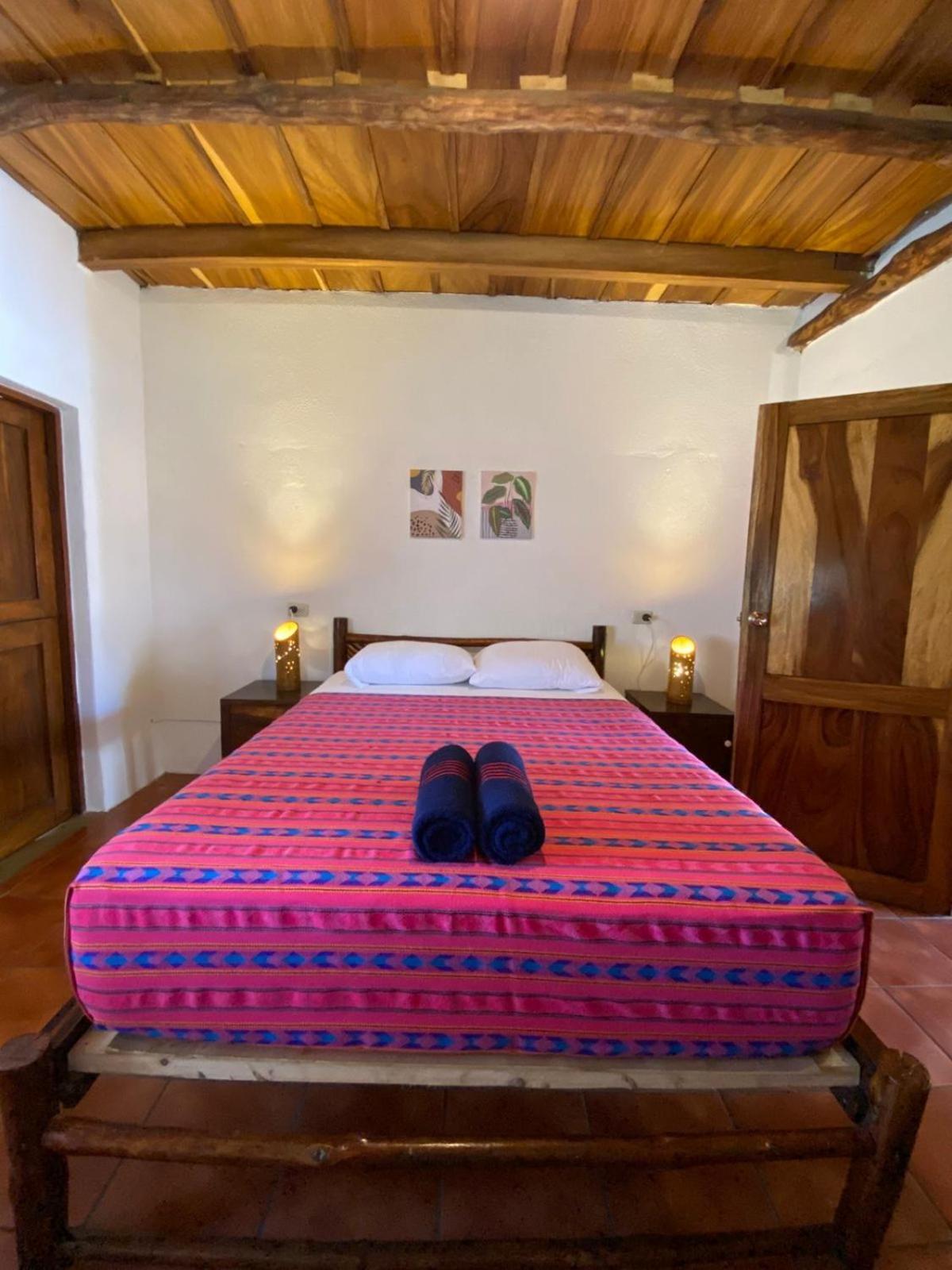 Paredon Surf House Hotel El Paredon Buena Vista Bagian luar foto